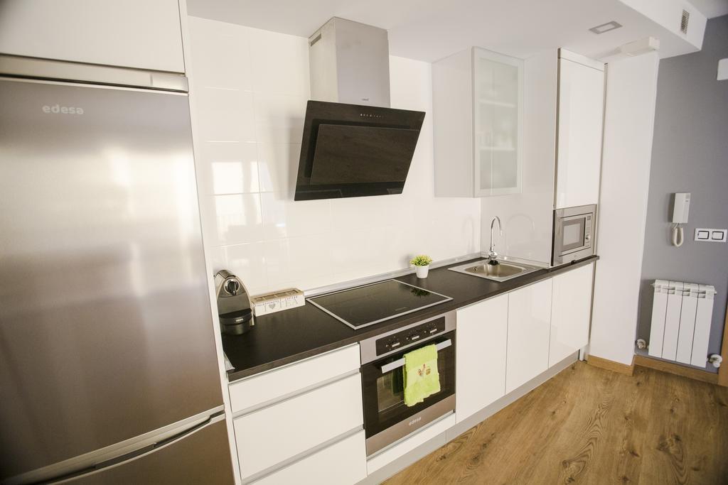 Apartamentos Amaiur 2 Эстелла Экстерьер фото